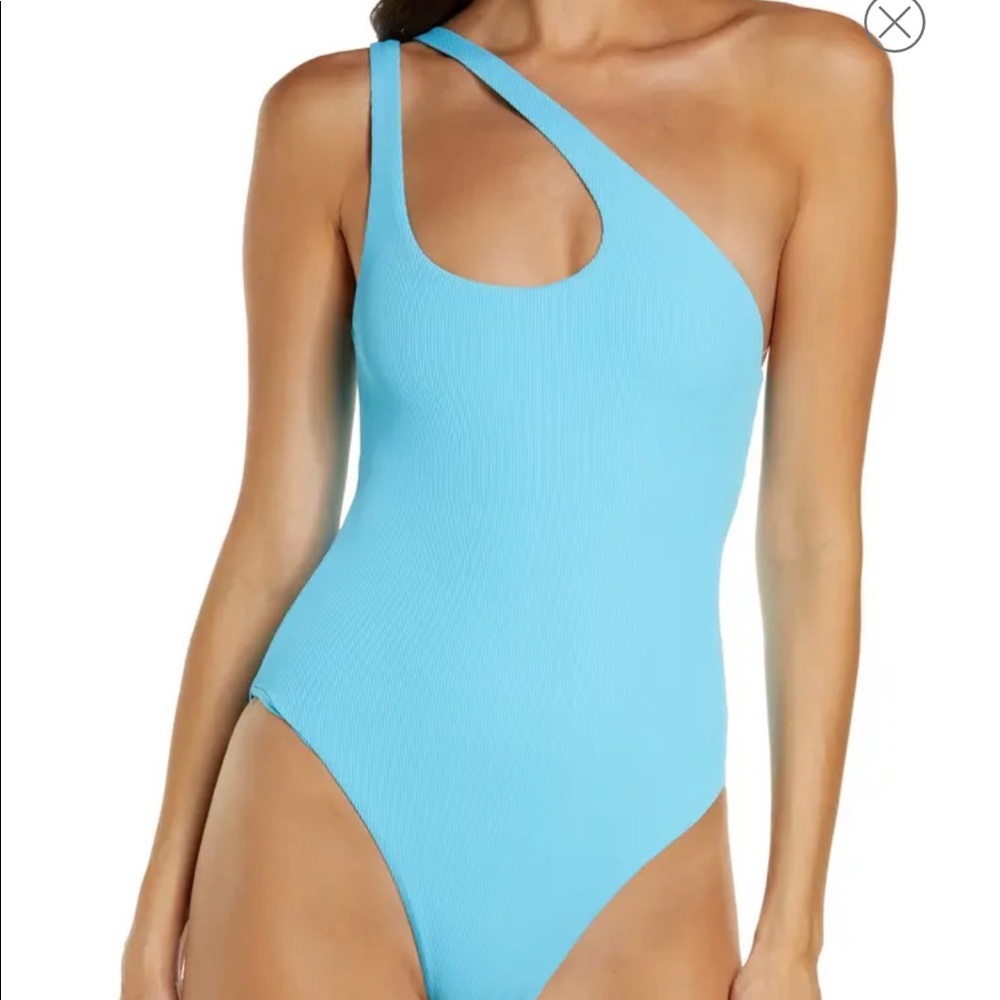 L space one piece